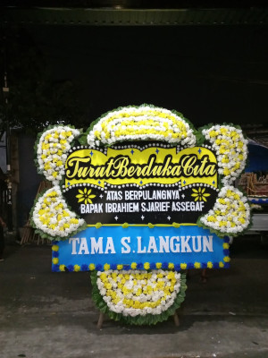 Papan Bunga Duka di Tempuran